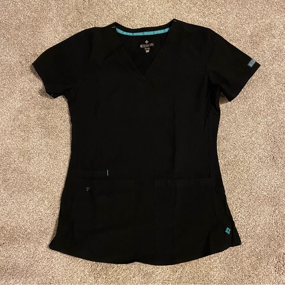 Scrub Top - Picture 1 of 3